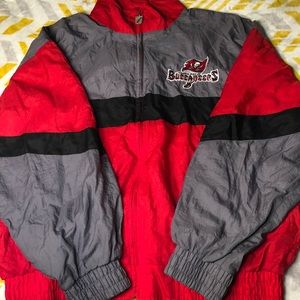 Vintage Tampa bay buccaneers logo 7 windbreaker